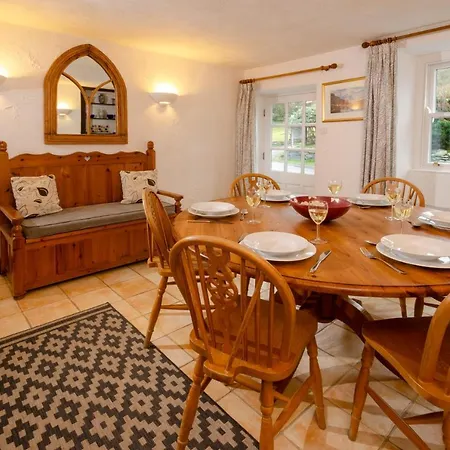 Nans, Elterwater Chapel Stile