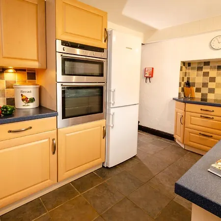 Nans, Elterwater Holiday home *